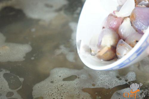 Bún lưỡi heo