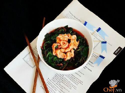 mat-lanh-canh-rau-den-nau-tom