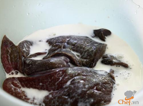 Nộm đu đủ bò khô gan cháy