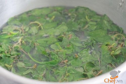 Canh rau dền nấu ngao hoa