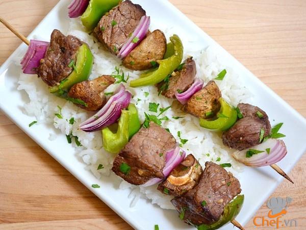 bo-nuong-xien-ngay-cuoi-tuan