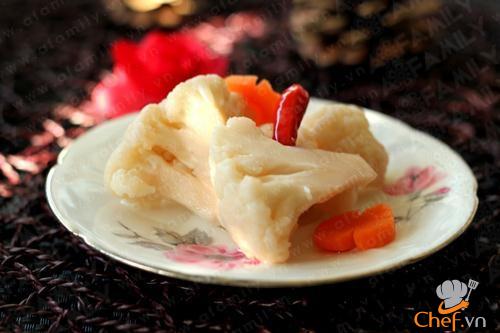 Súp lơ muối chua - giòn ngon lạ miệng